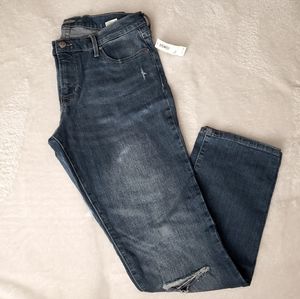 Old Navy Distressed Curvy Straight Jeans